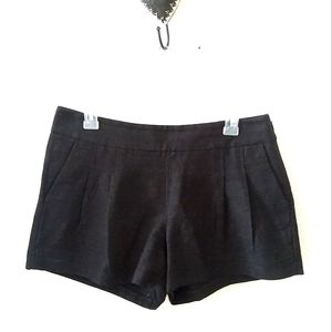 🦋J.crew black pleated shorts